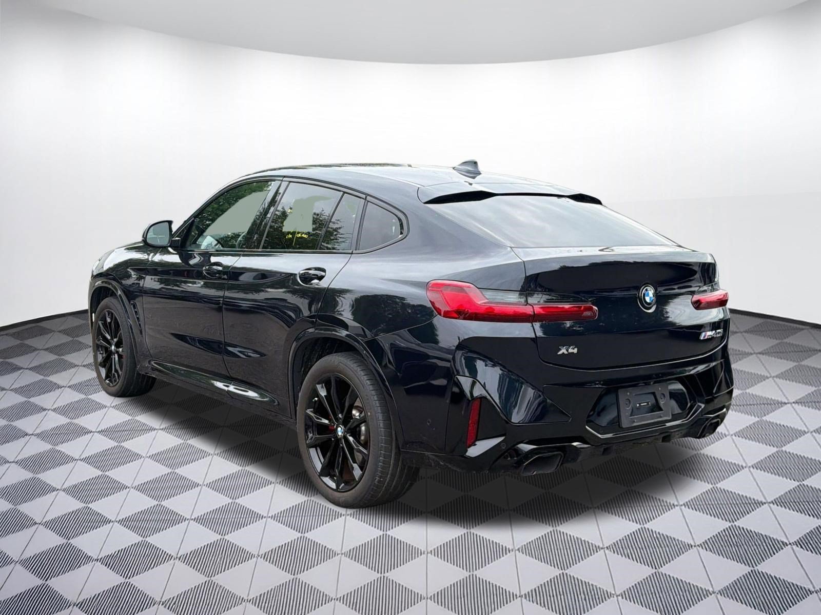 Used 2024 BMW X4 M40i w/ Premium Package AWD/4WD image 2