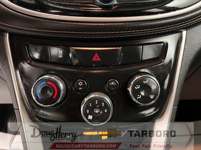 Used 2020 Chevrolet Trax LS FWD image 43