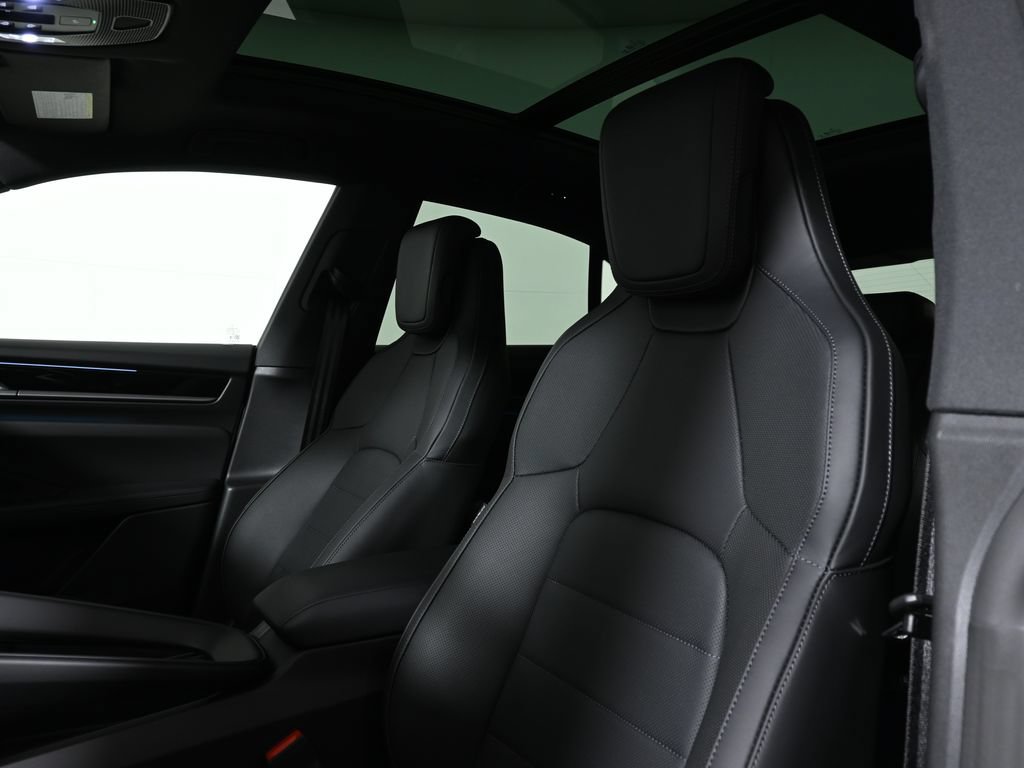 New 2026 Porsche Macan 4 Electric AWD/4WD image 15