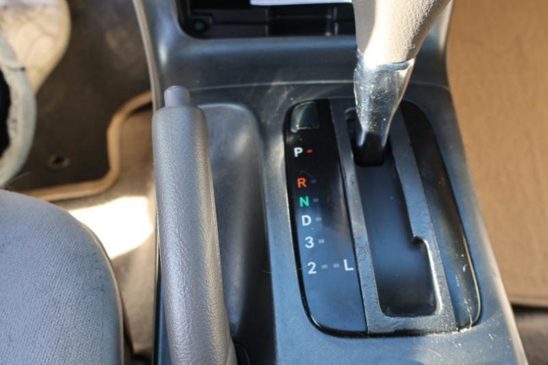 Used 2005 Toyota Camry LE image 21