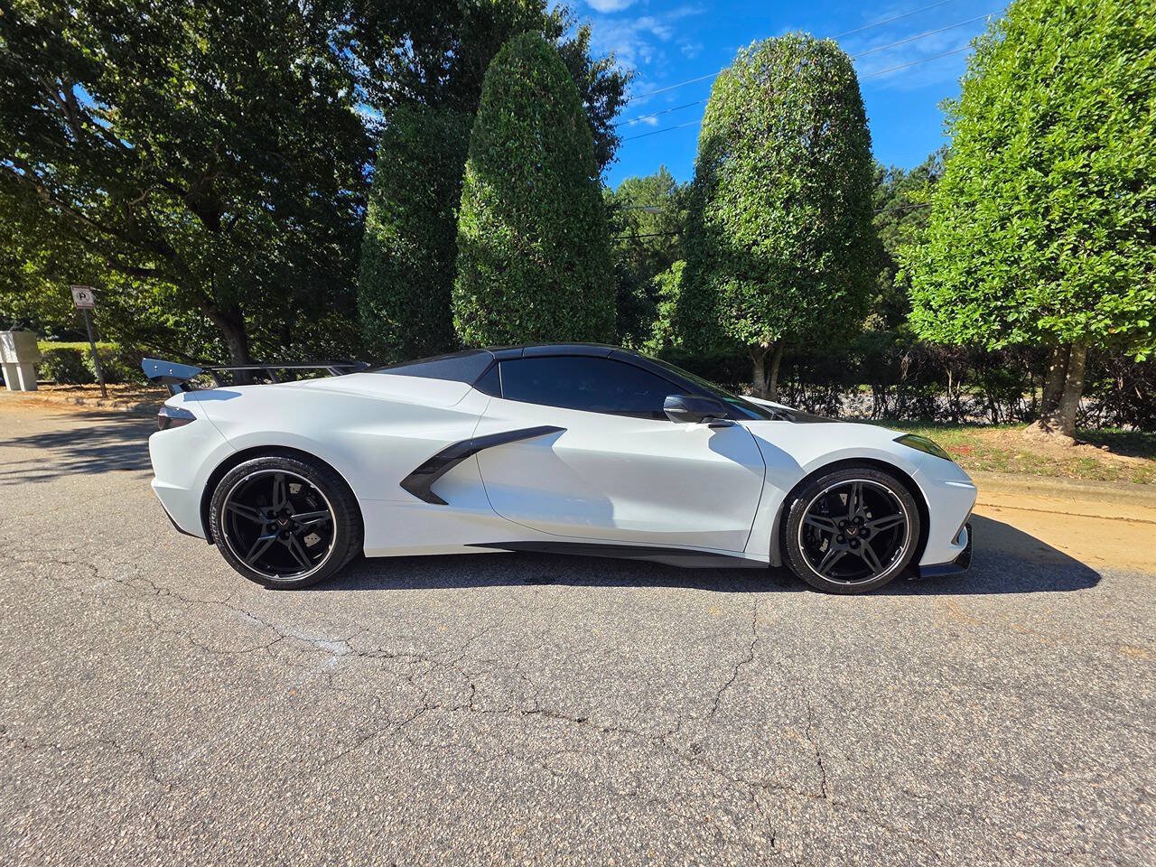 Used 2025 Chevrolet Corvette Stingray Preferred Conv w/ Battery Protection Package RWD image 9