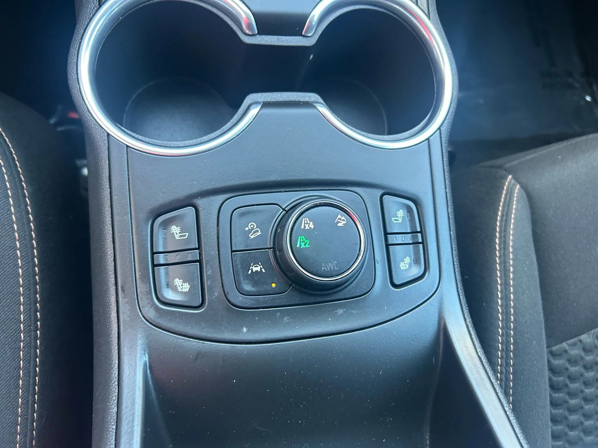 Used 2021 GMC Terrain SLE w/ Driver Convenience Package image 12