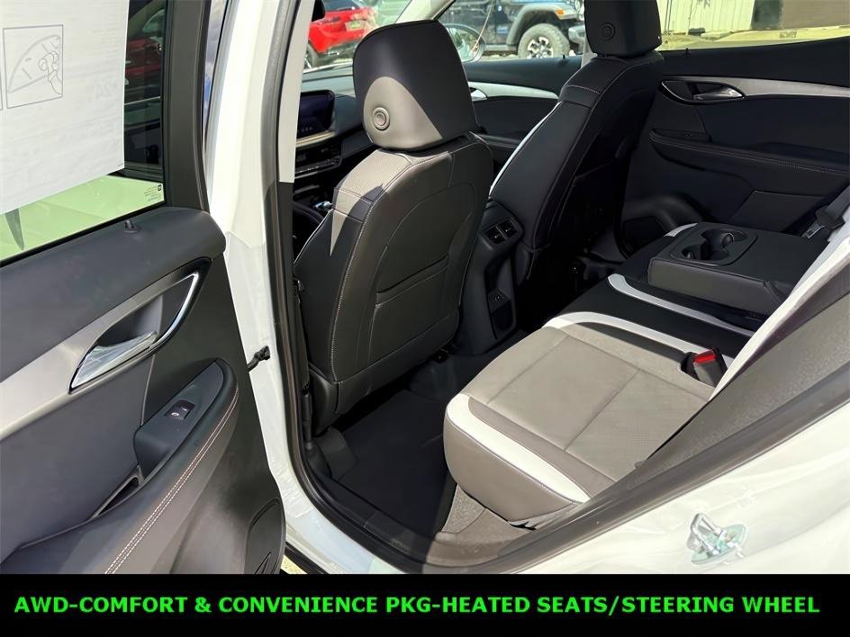 New 2025 Buick Envision Sport Touring image 12