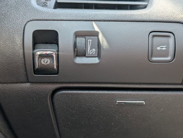 Used 2018 Chevrolet Impala LT FWD image 28