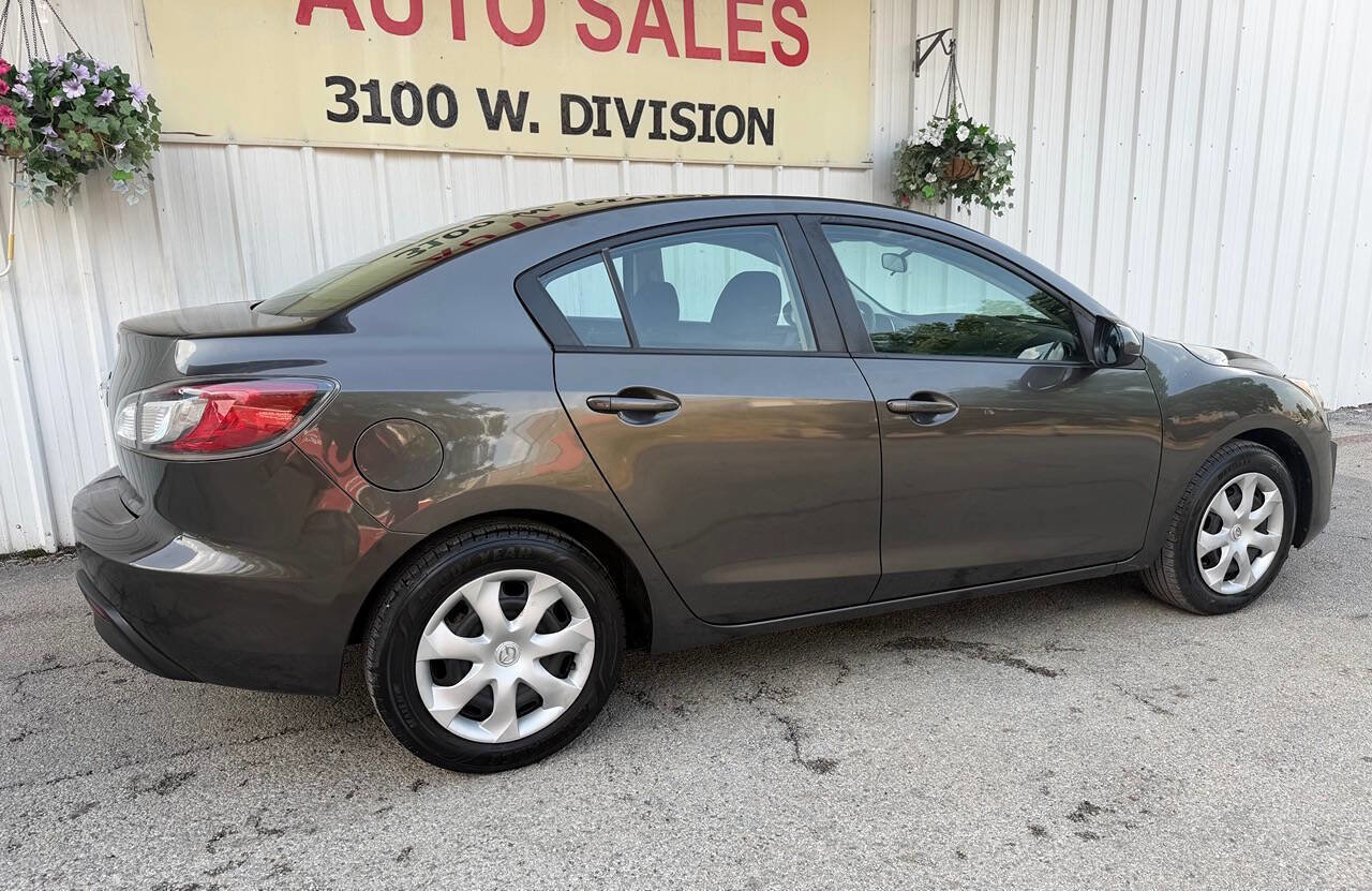 Used 2010 MAZDA MAZDA3 i Touring FWD image 9
