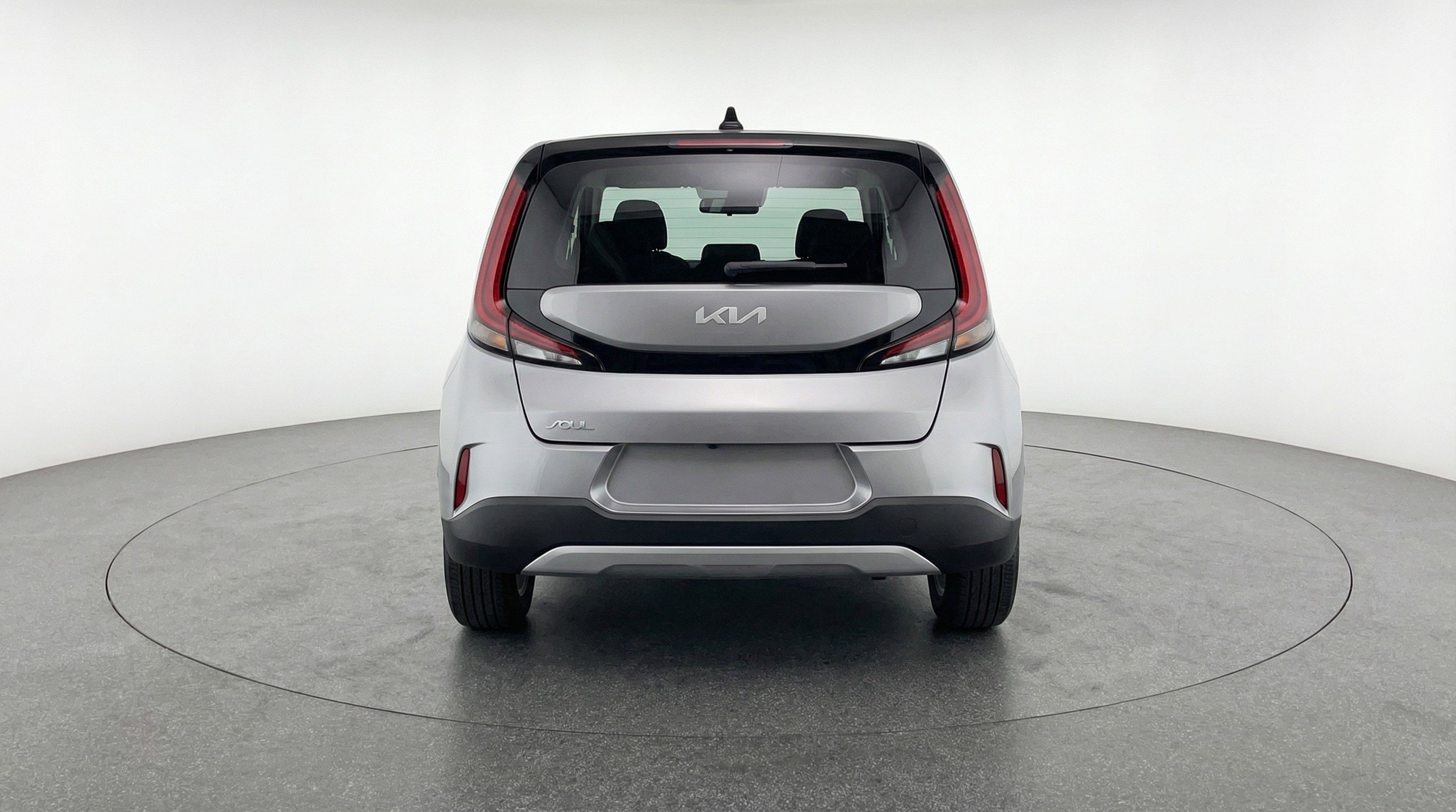 Used 2025 Kia Soul LX w/ LX Technology Package FWD image 7