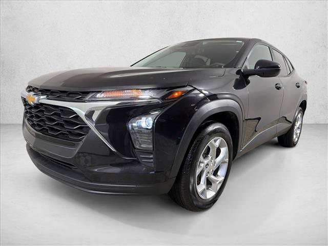 Used 2024 Chevrolet Trax LS w/ LS Convenience Package FWD image 7