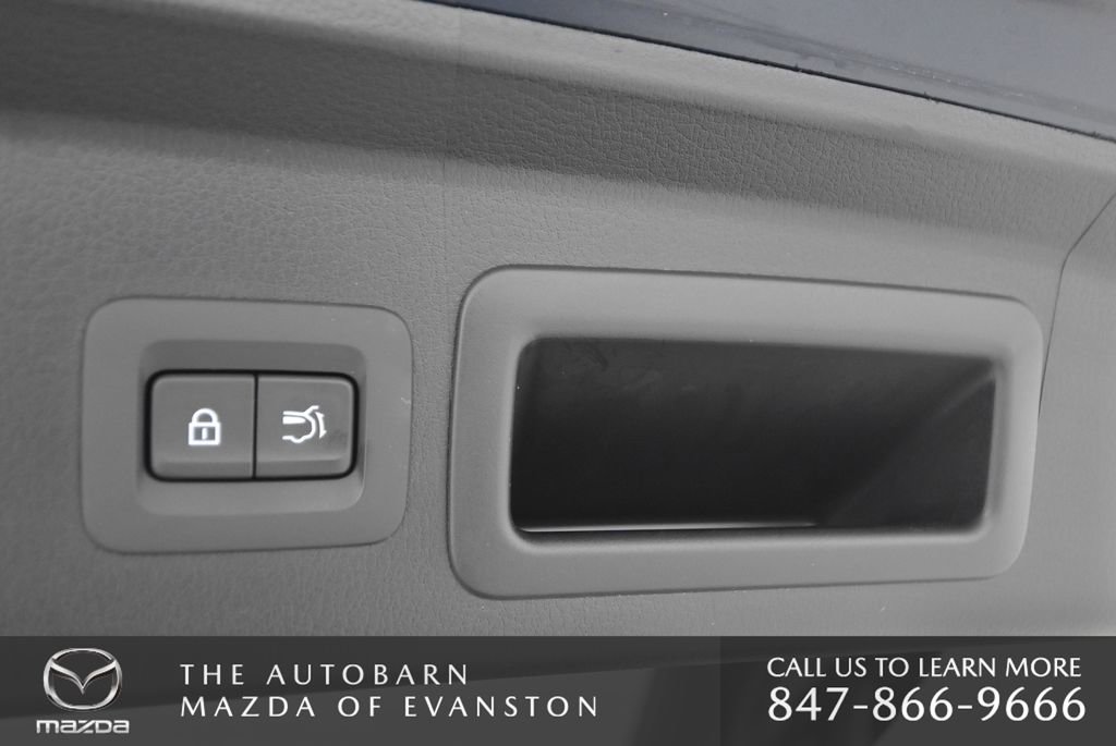 Used 2025 MAZDA CX-30 2.5 Turbo w/ Premium Plus Pkg image 31