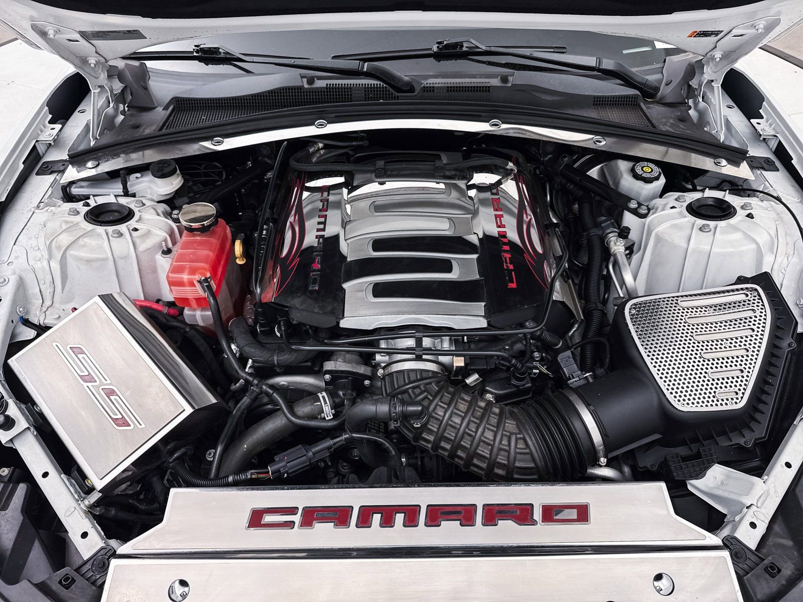 Used 2019 Chevrolet Camaro SS image 4