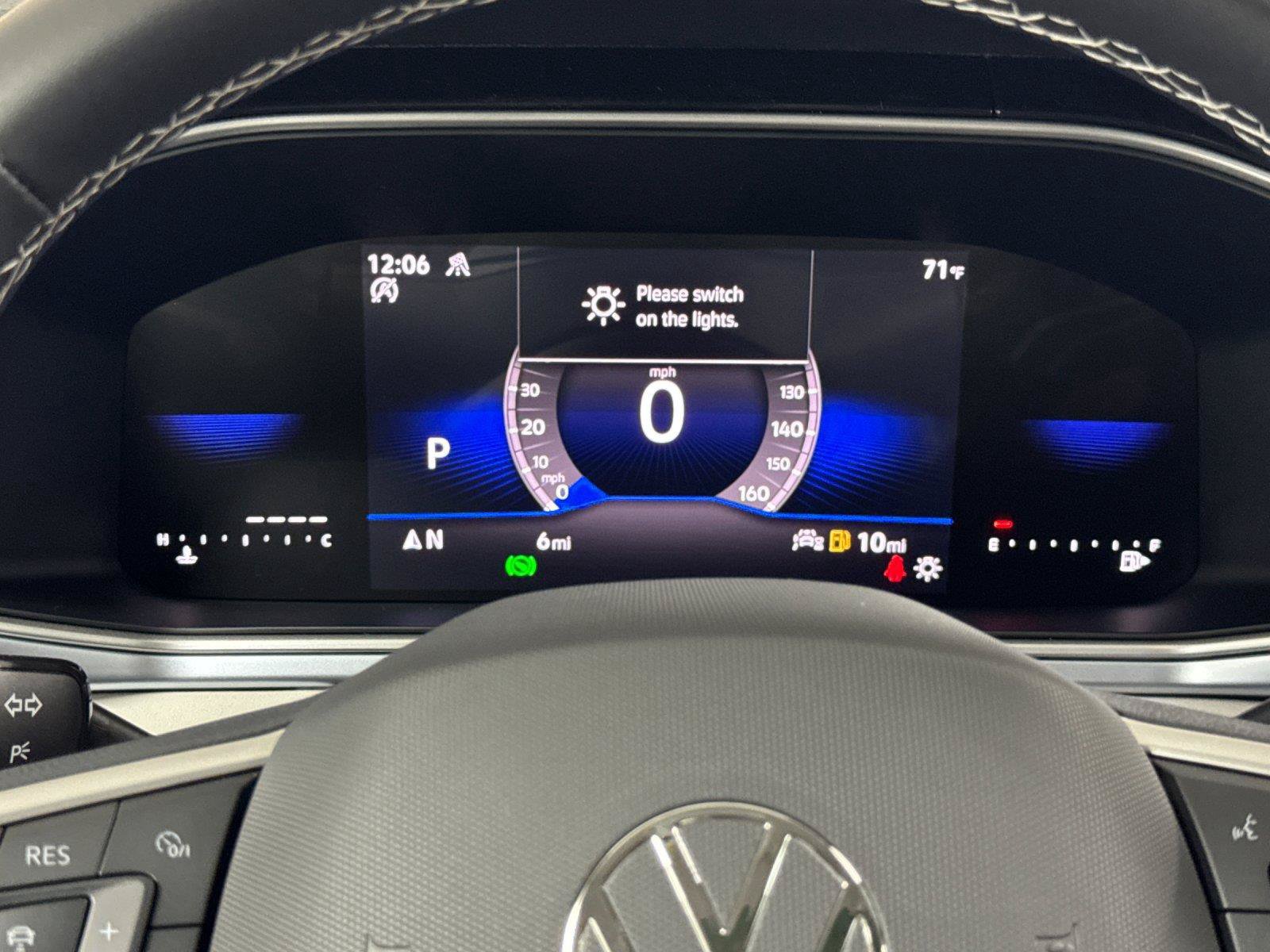 New 2026 Volkswagen Taos SE AWD/4WD image 23