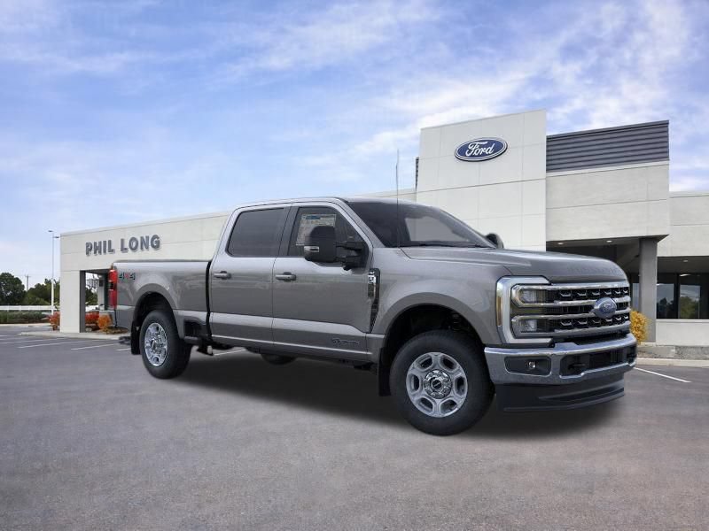 New 2026 Ford F350 XLT w/ XLT Premium Package AWD/4WD image 7