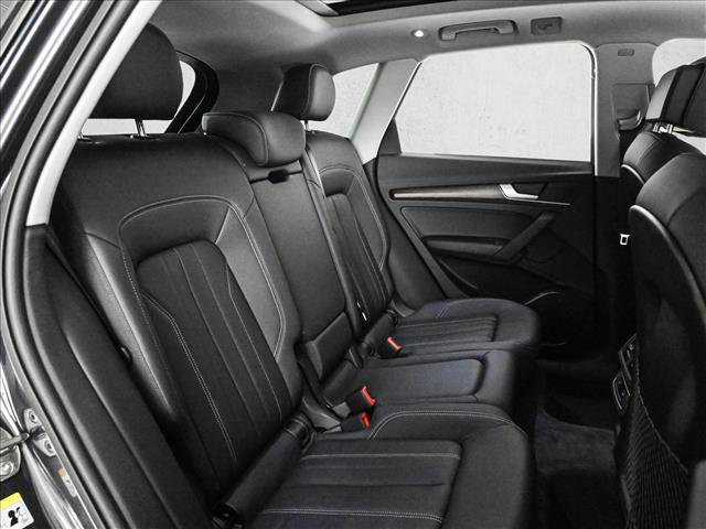 Certified 2023 Audi Q5 2.0T Premium w/ Convenience Package AWD/4WD image 21
