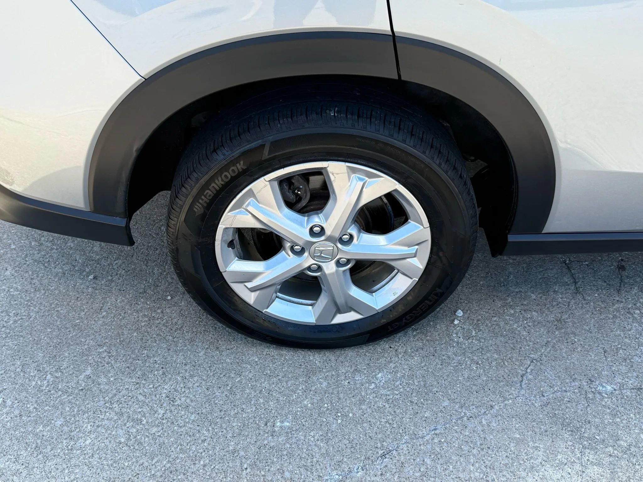 Used 2023 Honda HR-V LX image 53