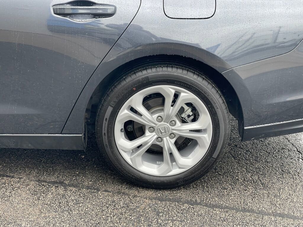 Certified 2025 Honda Accord LX image 34