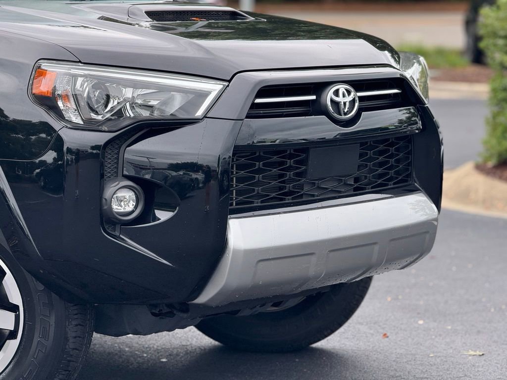 Certified 2024 Toyota 4Runner TRD Off-Road image 6
