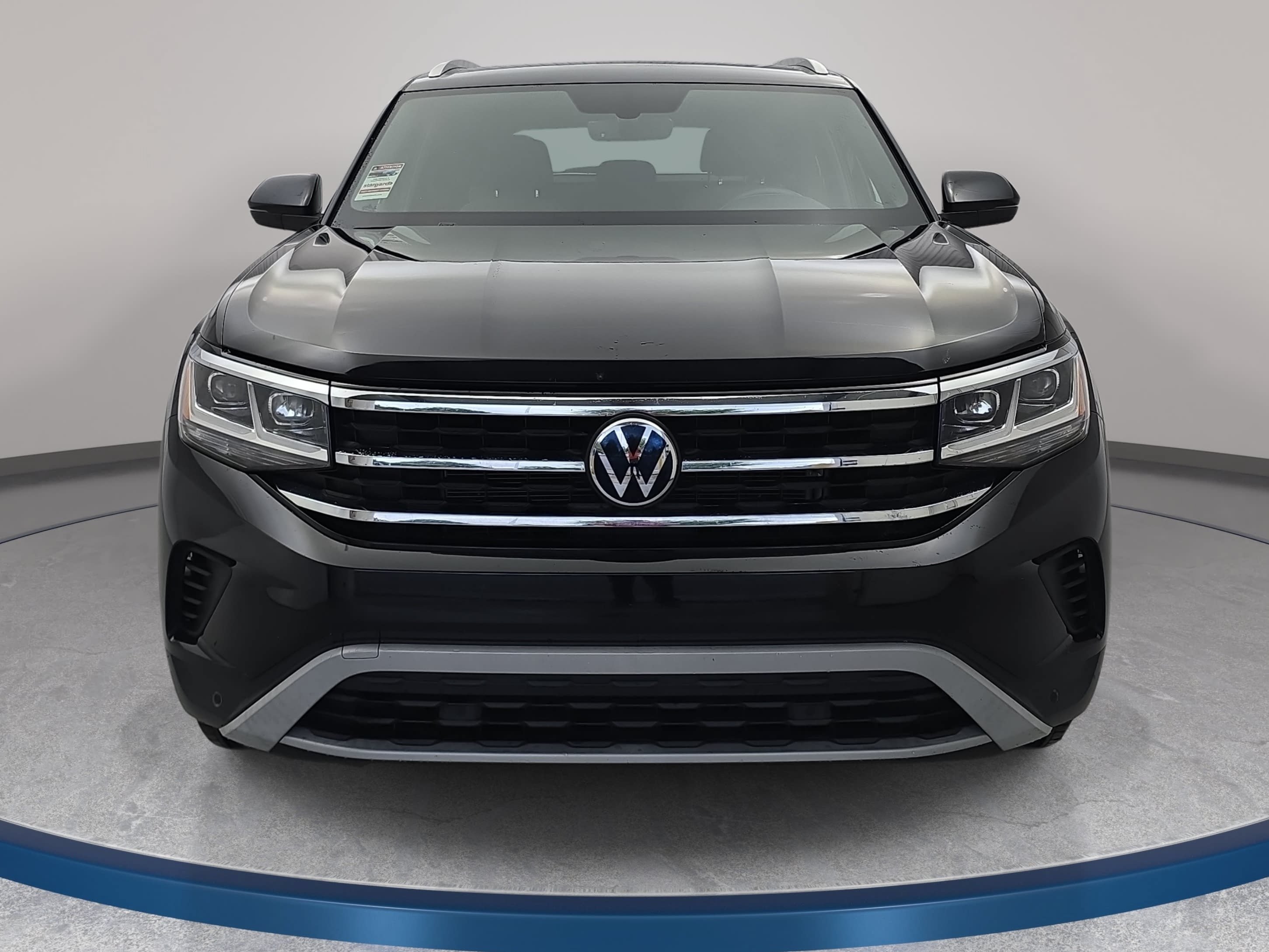 Used 2023 Volkswagen Atlas Cross Sport SE w/ Panoramic Sunroof Package AWD/4WD image 2