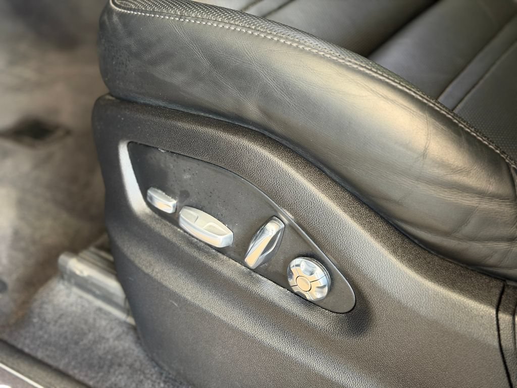 Certified 2021 Porsche Cayenne Coupe AWD/4WD image 28