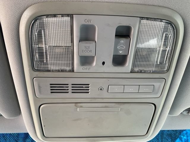 Used 2011 Honda Pilot Touring image 19