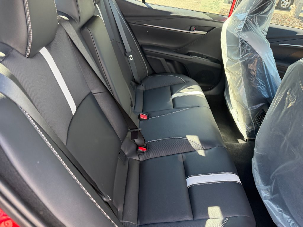 New 2026 Toyota Camry SE w/ Convenience Package FWD image 18