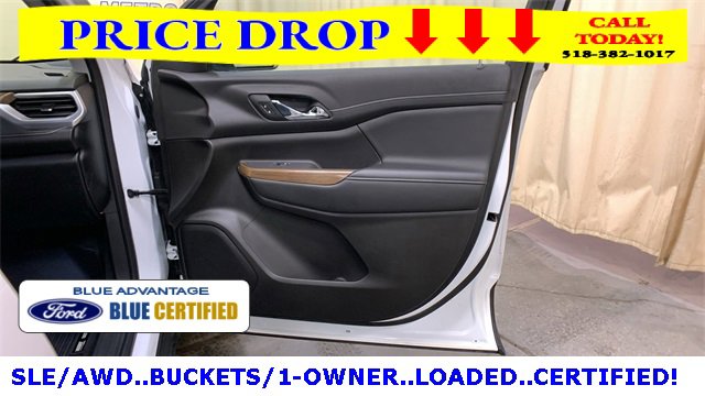 Used 2021 GMC Acadia SLE w/ Driver Convenience Package image 12