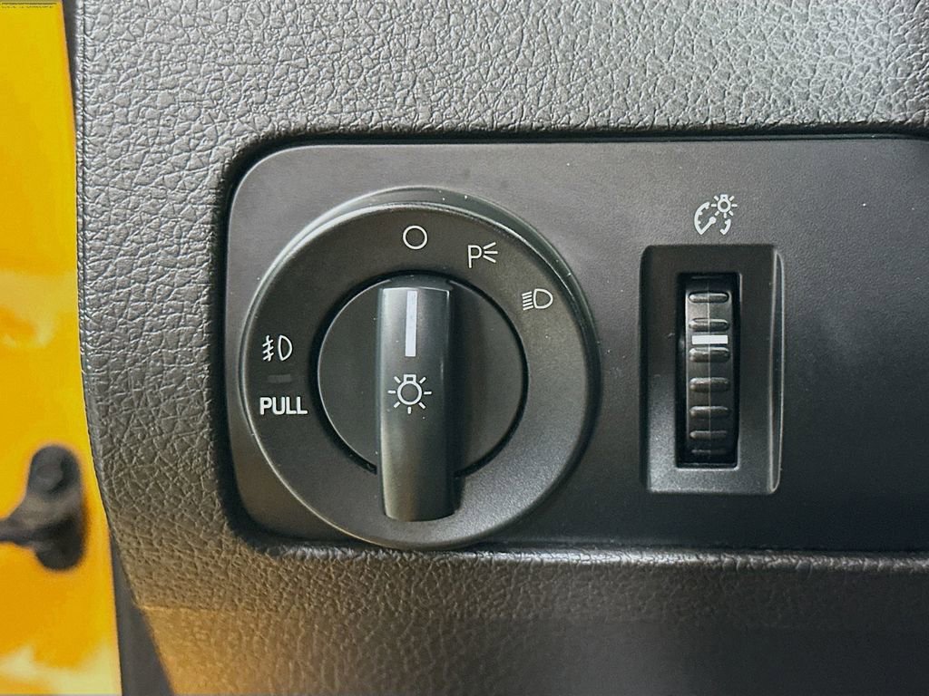 Used 2007 Ford Mustang GT RWD image 12