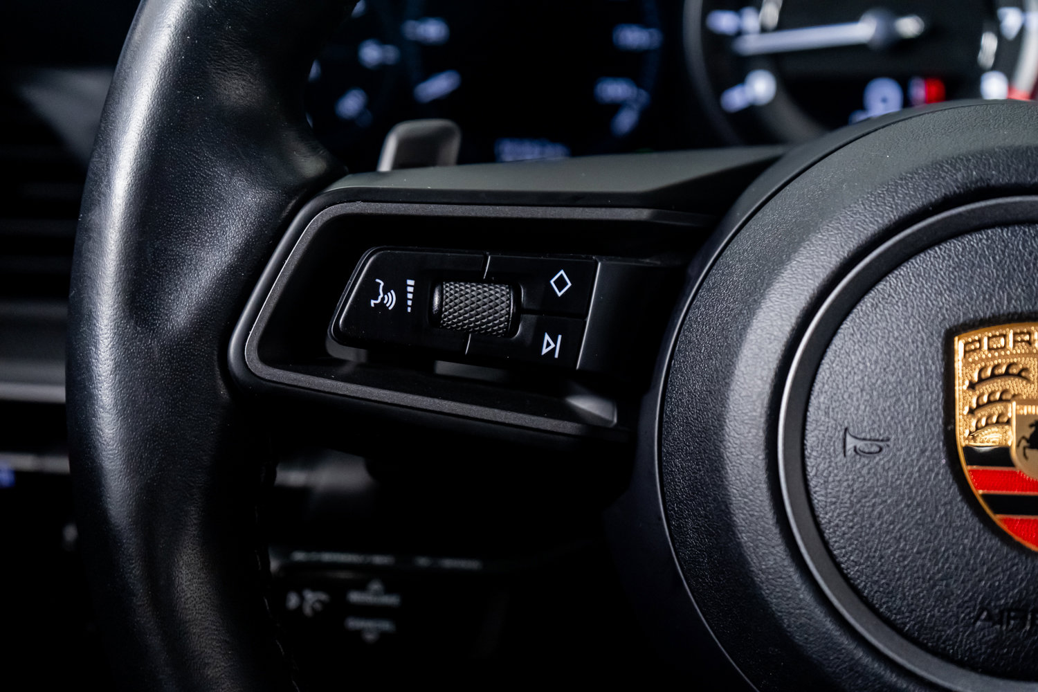 Used 2020 Porsche 911 Carrera S w/ Sport Chrono Package image 39