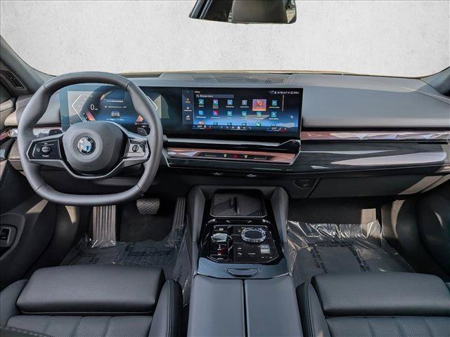 Certified 2026 BMW 540i xDrive AWD/4WD image 19