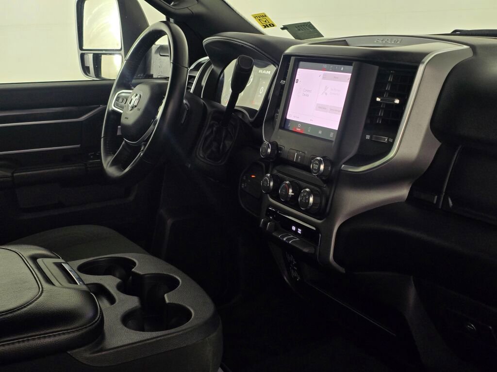 Used 2024 RAM 2500 Big Horn image 43