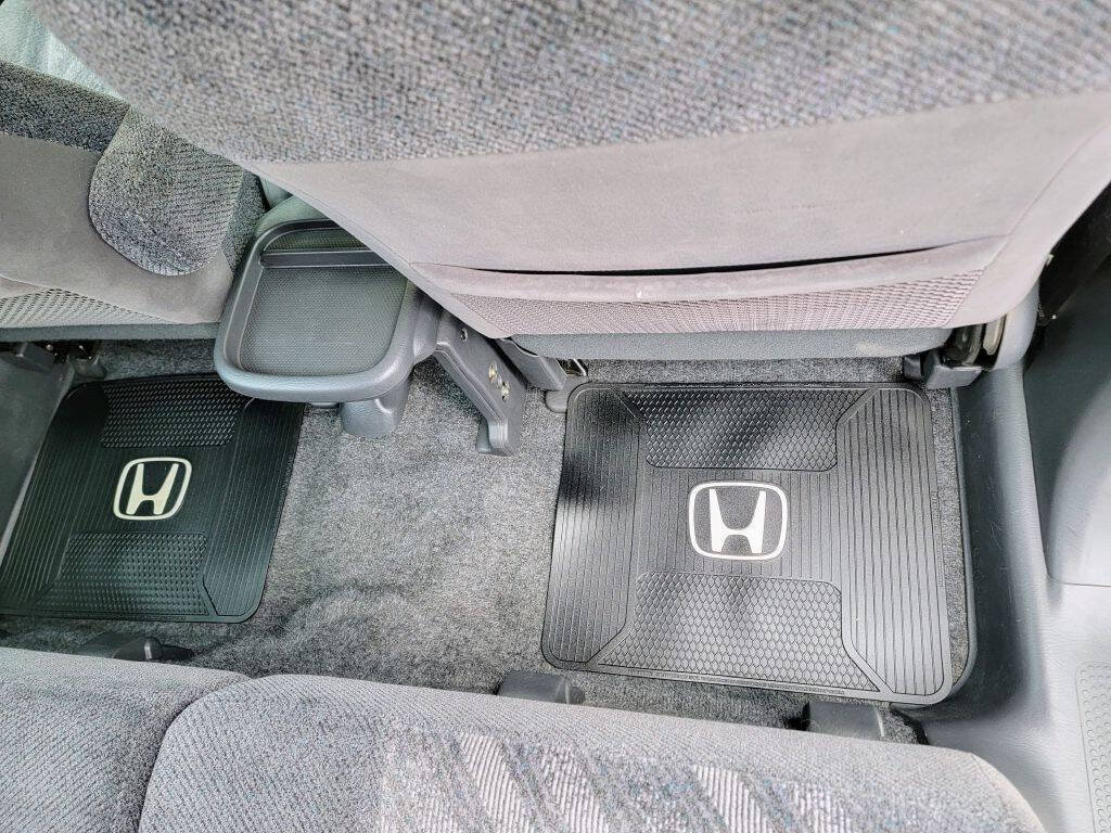 Used 2001 Honda CR-V EX image 18