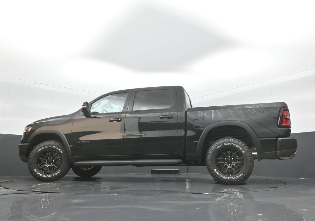 New 2026 RAM 1500 Rebel w/ Rebel Level 2 Equipment Group AWD/4WD image 32
