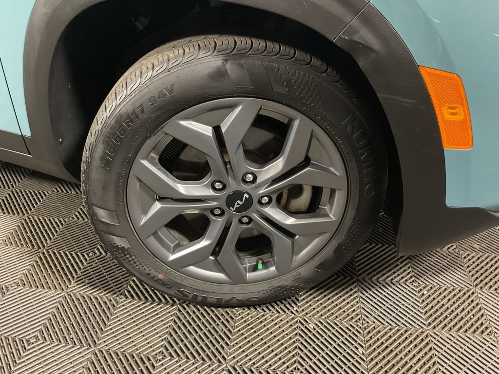 Used 2024 Kia Seltos S image 39