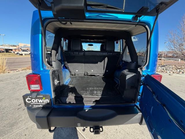 Used 2014 Jeep Wrangler Unlimited Sahara image 23