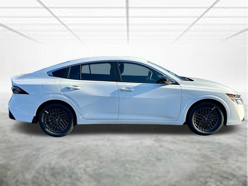 New 2026 Nissan Sentra SV w/ SV Convenience Package FWD image 4
