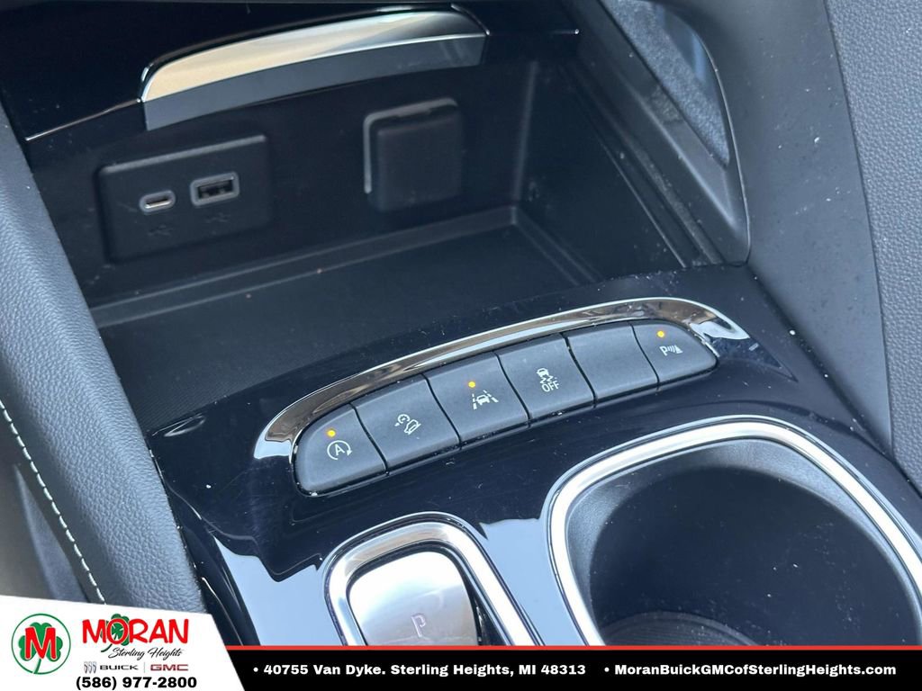 Certified 2023 Buick Envision Preferred AWD/4WD image 29