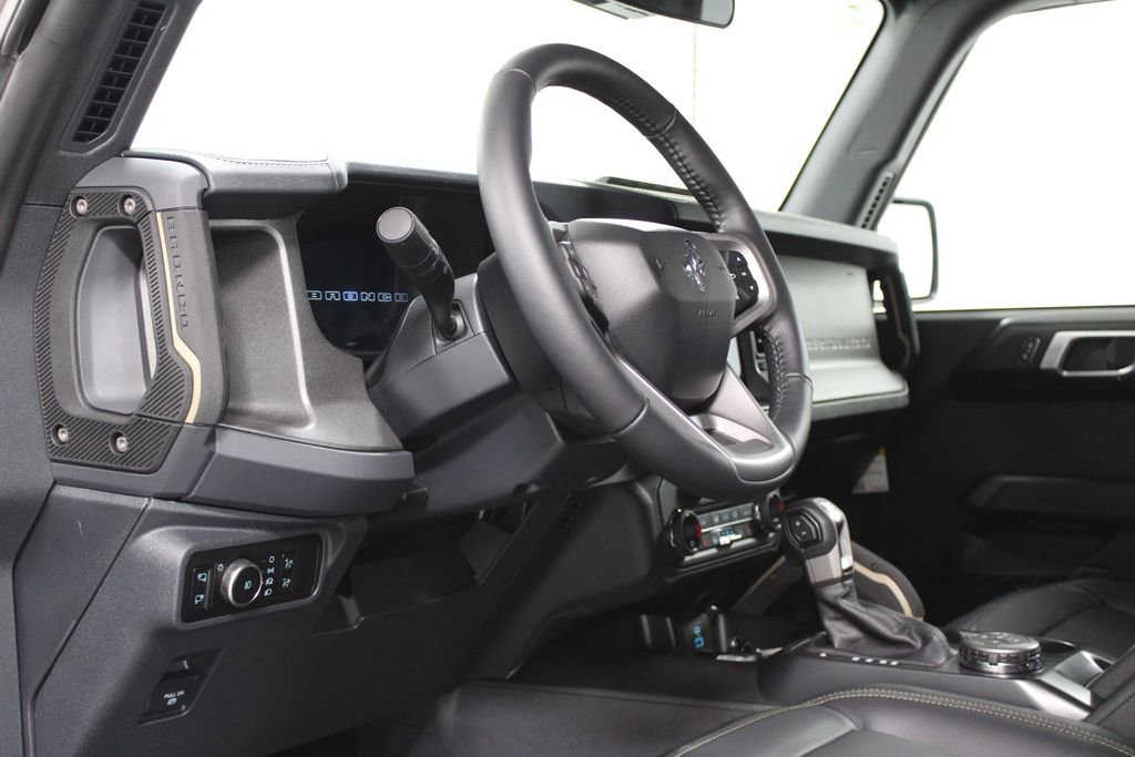 New 2025 Ford Bronco Badlands w/ Matte Film Protection Package image 23