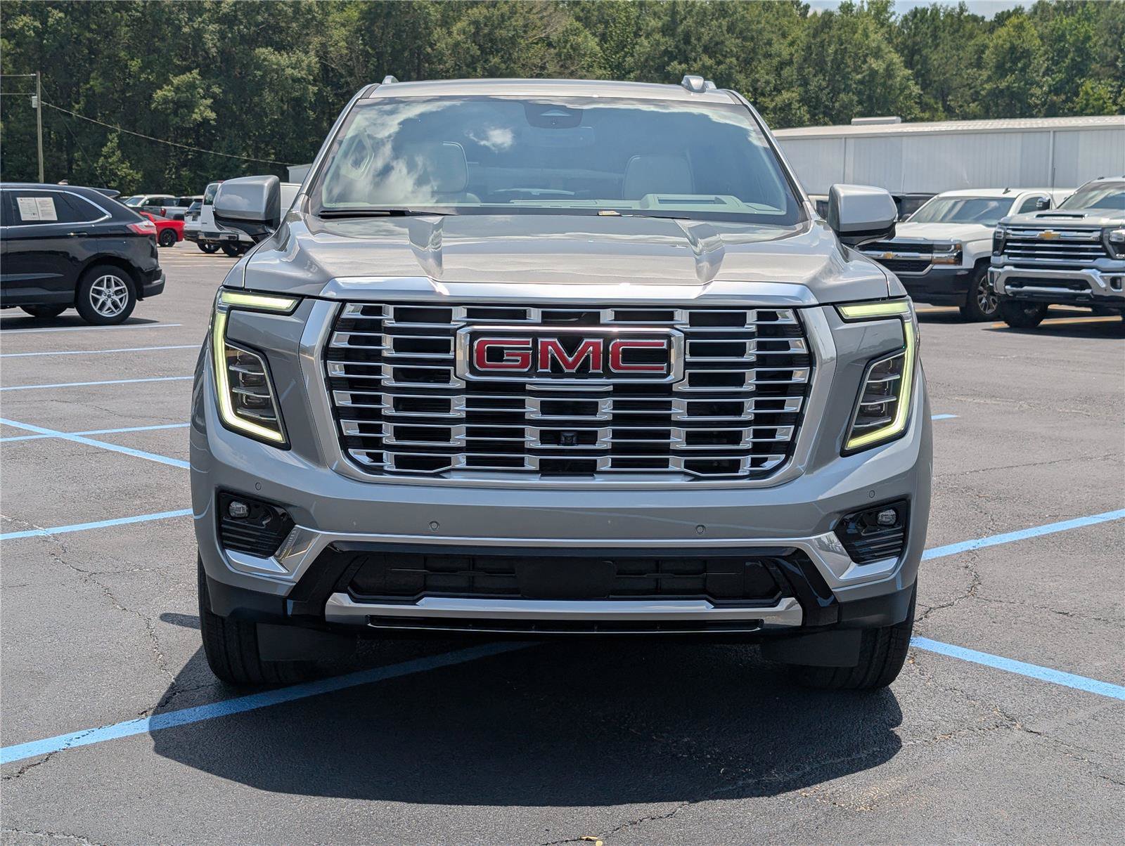 New 2026 GMC Yukon Denali w/ Sun & Power Step Package RWD image 38