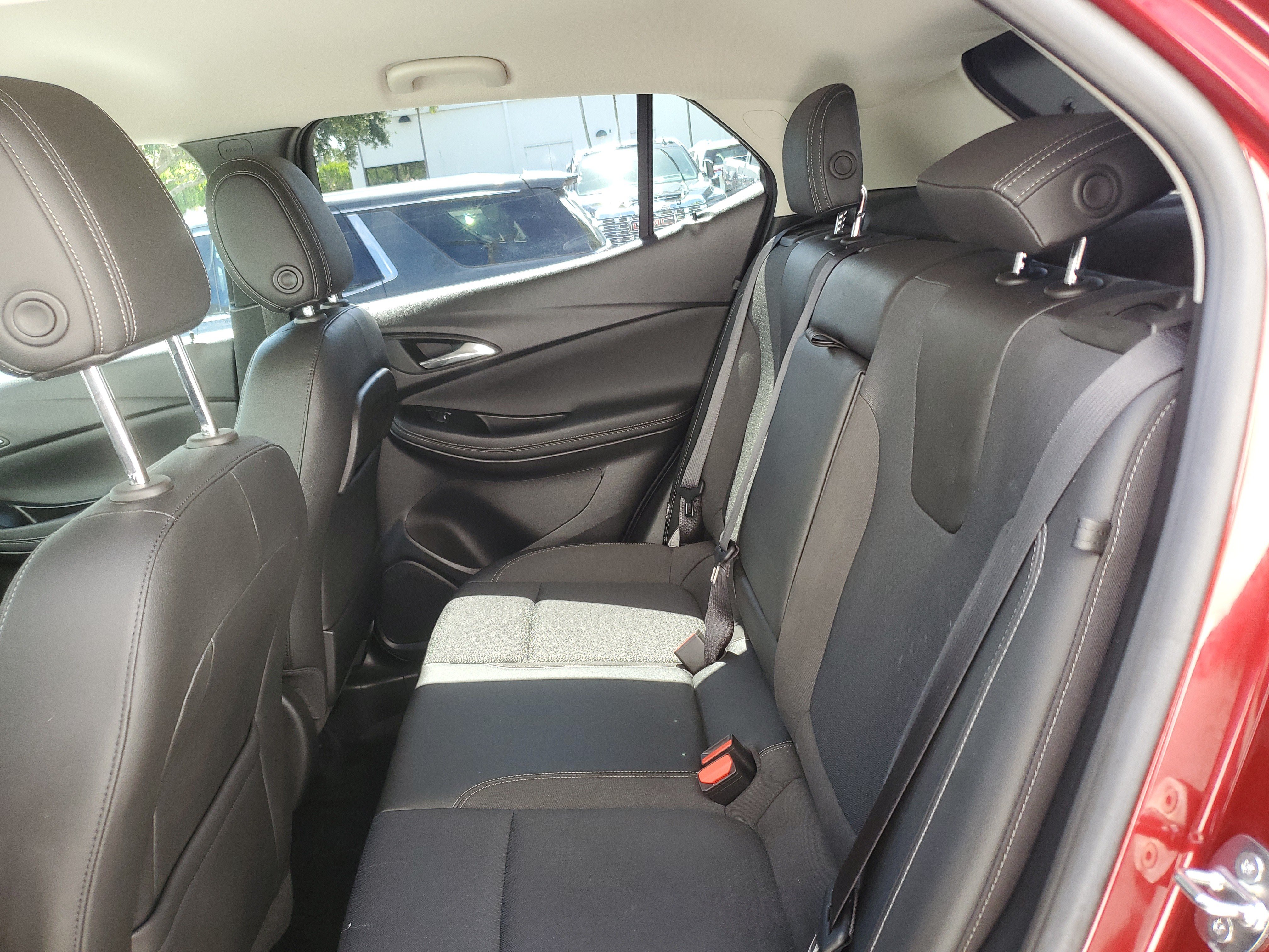 Used 2023 Buick Encore GX Select w/ Safety Package II FWD image 10