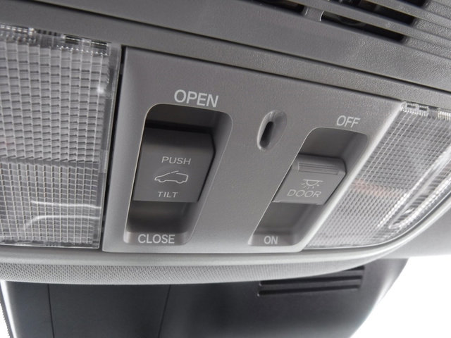 Used 2017 Honda CR-V EX image 26