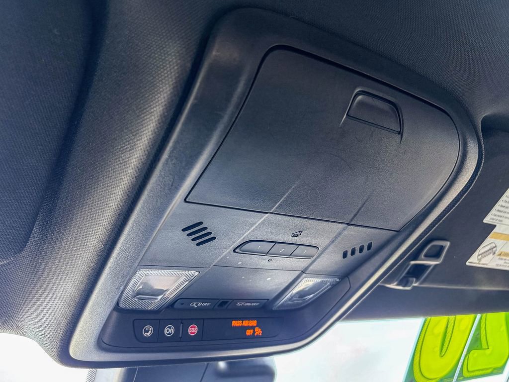 Used 2020 Cadillac XT4 Premium Luxury image 34