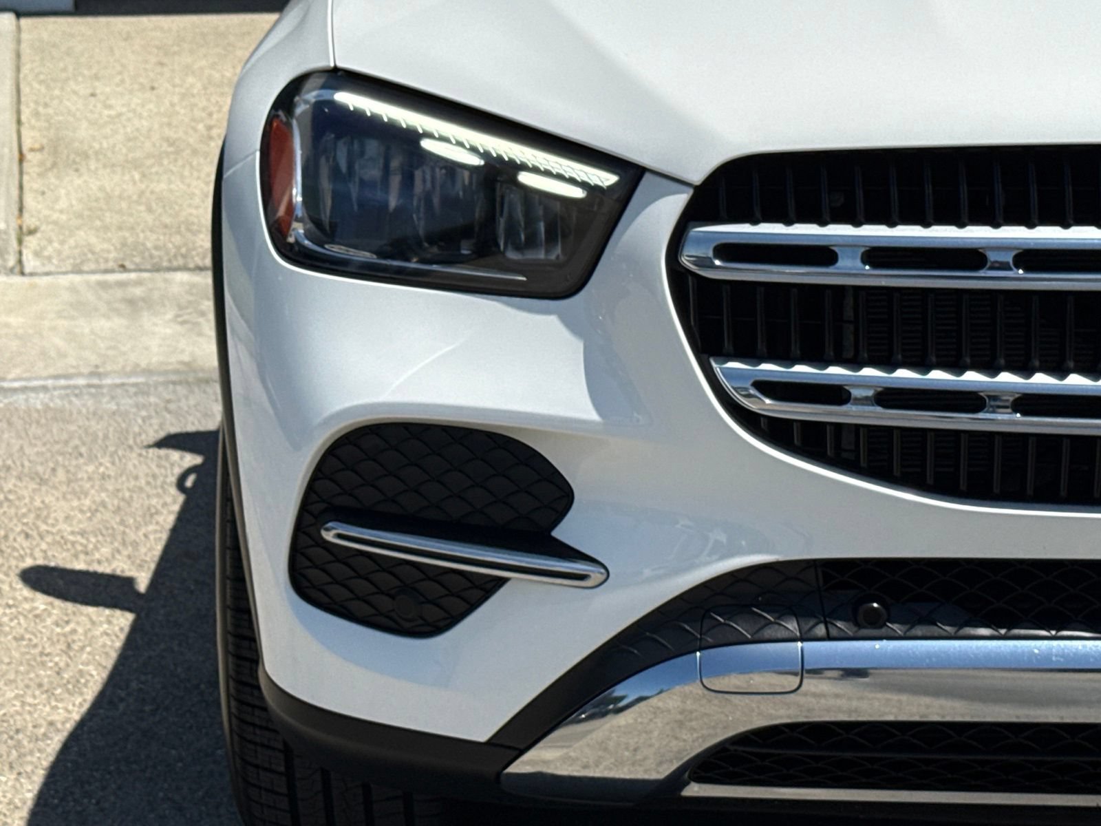 Used 2024 Mercedes-Benz GLE 350 4MATIC image 7
