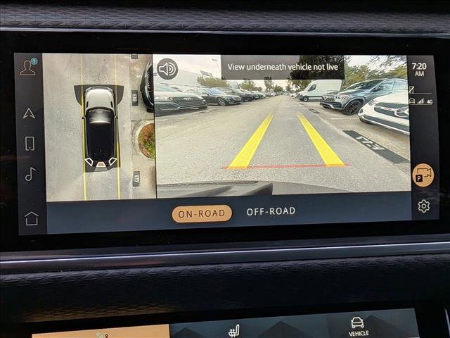 Used 2021 Land Rover Range Rover Velar R-Dynamic S image 11