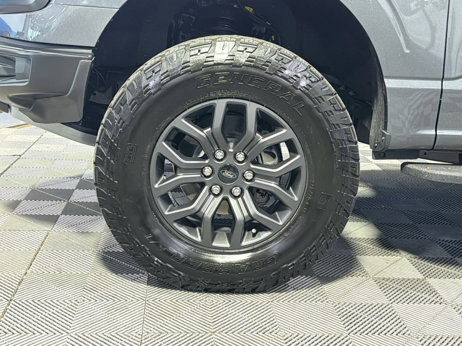 Used 2025 Ford F150 Tremor w/ Equipment Group 402A High AWD/4WD image 17