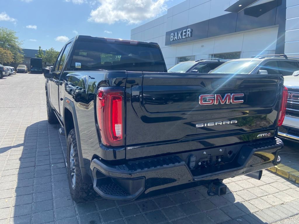 Used 2023 GMC Sierra 2500 AT4 image 7