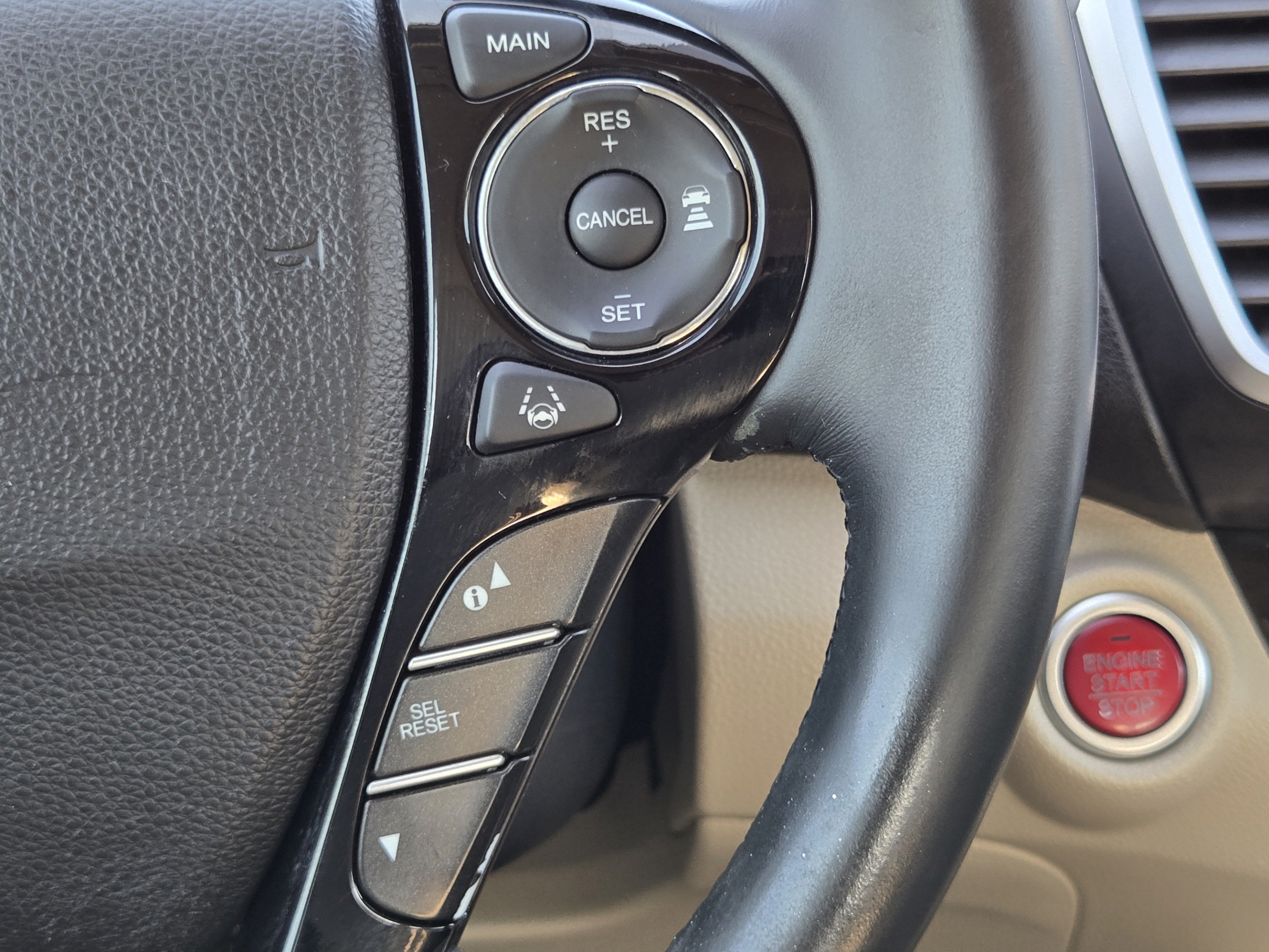 Used 2016 Honda Accord Touring image 25