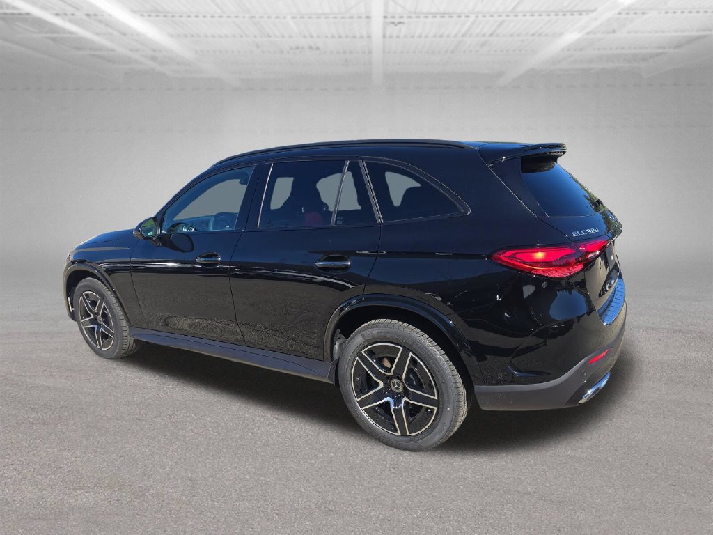 New 2027 Mercedes-Benz GLC 300 4MATIC image 3