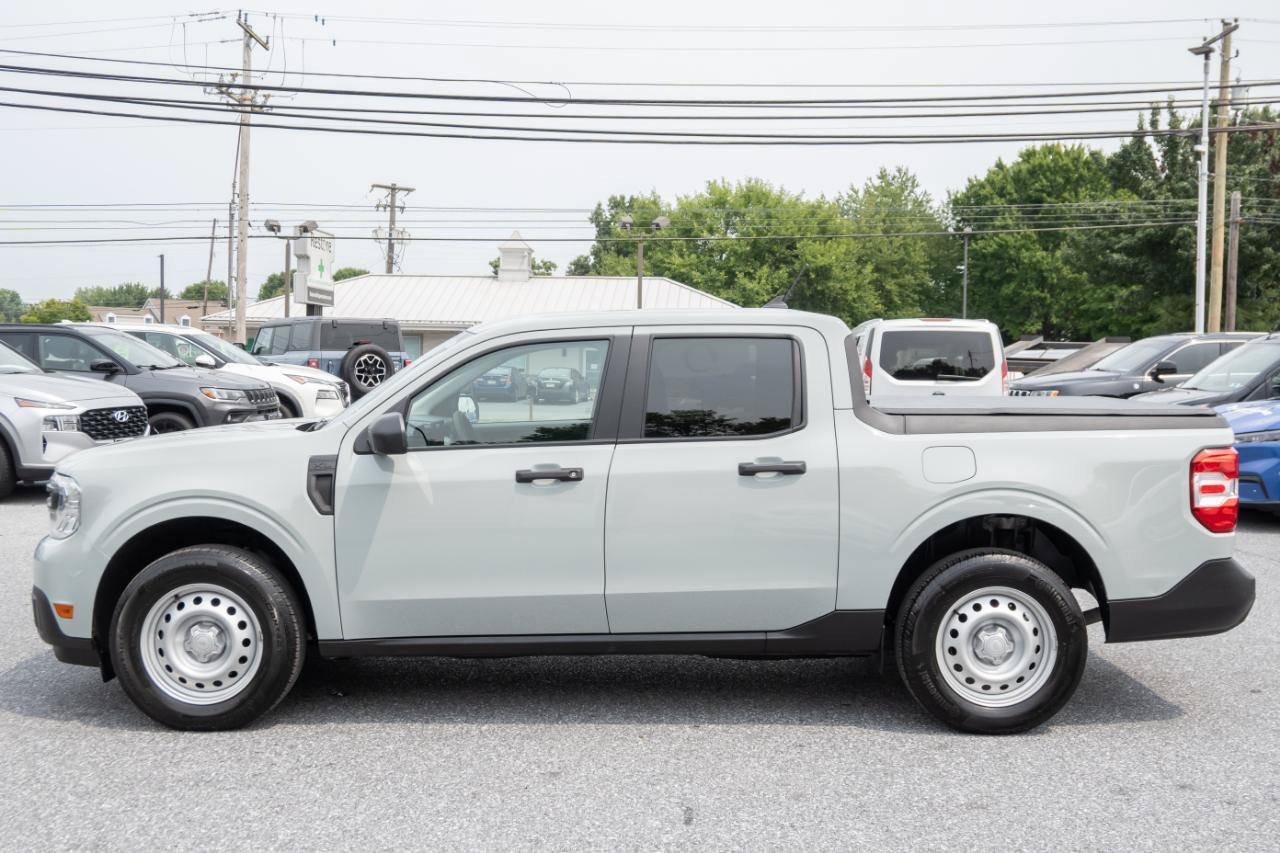 Used 2024 Ford Maverick XL w/ Equipment Group 100A Standard AWD/4WD image 8