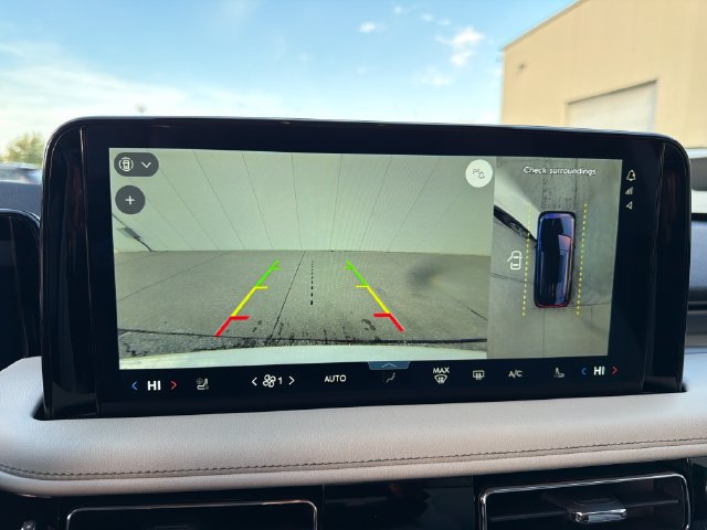 New 2027 Lincoln Aviator AWD image 32