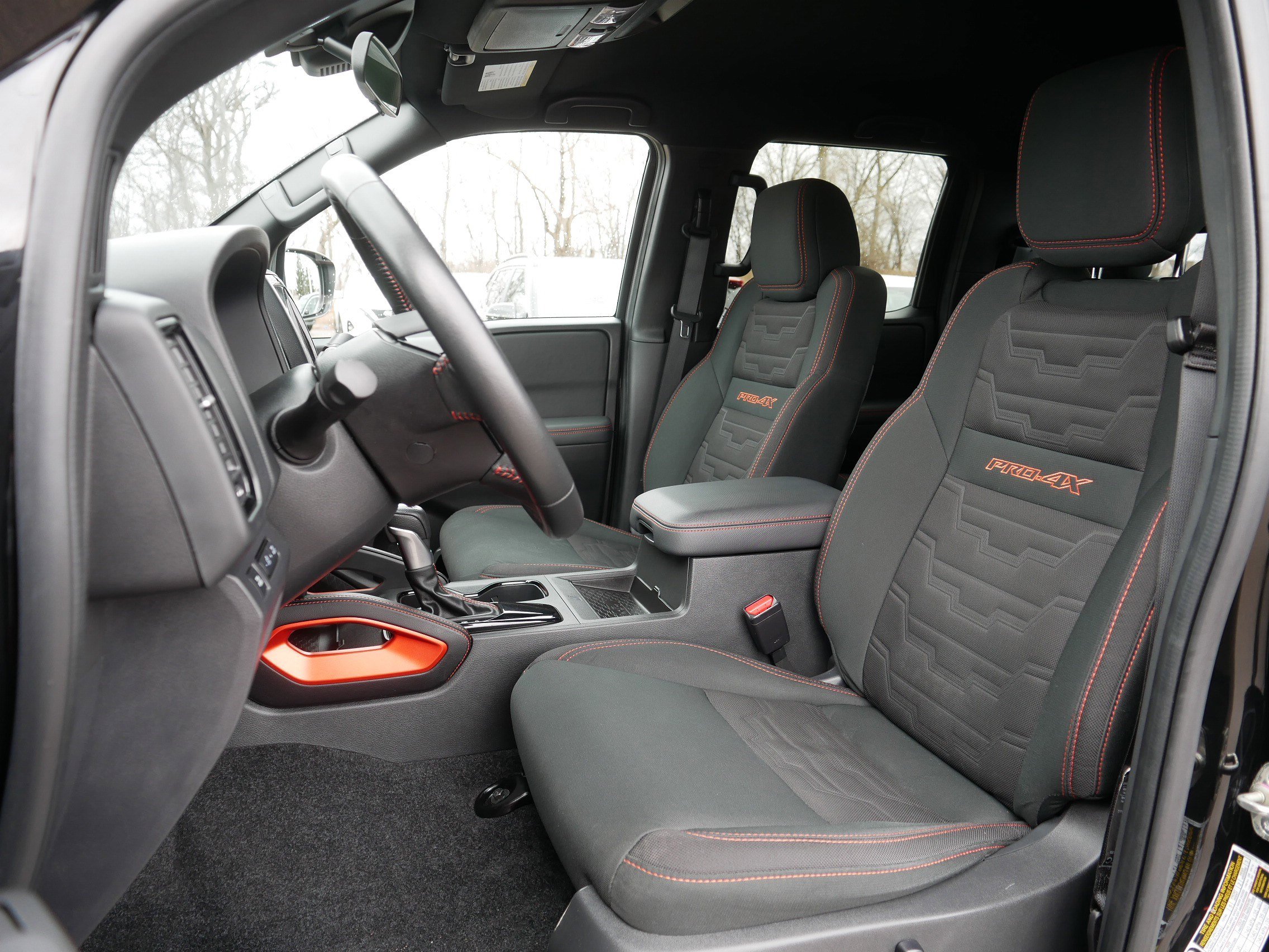 Certified 2022 Nissan Frontier PRO-4X image 35