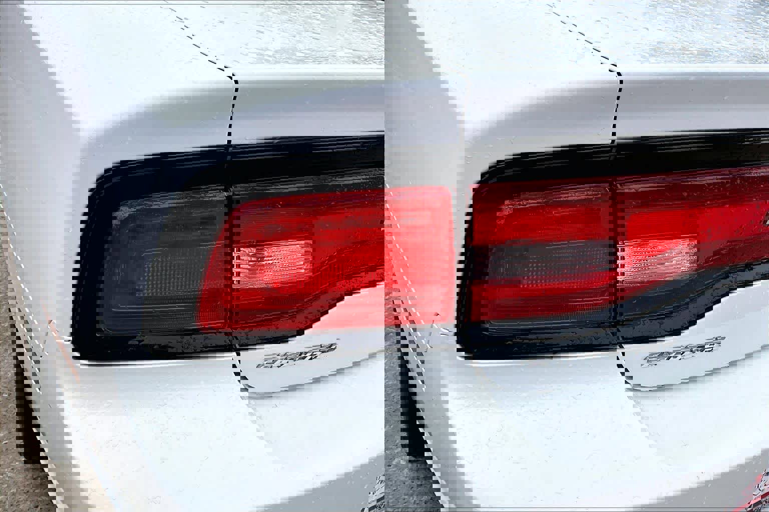 Used 2014 Dodge Charger R/T RWD image 18