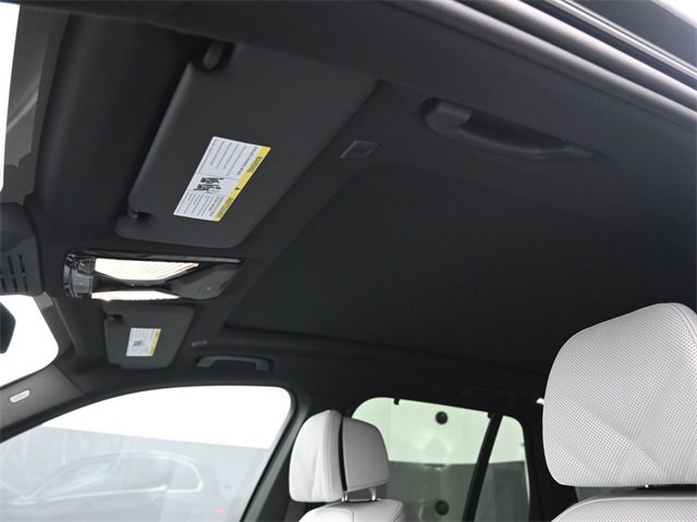 New 2026 BMW X5 sDrive40i w/ Climate Comfort Package image 28